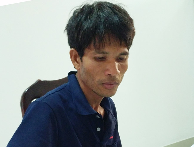 Bat nghi pham cam dao chem dut lia canh tay doi thu hinh anh 1