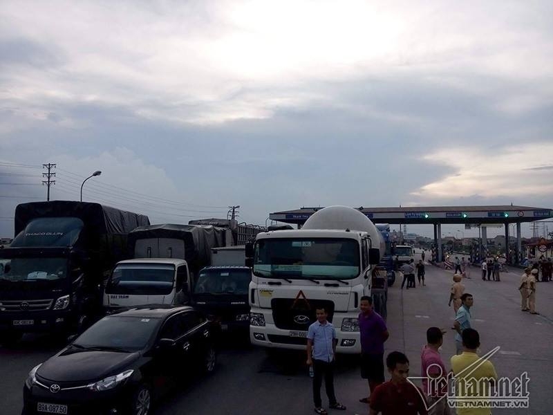 trạm thu phí, BOT, thu phí, thu phí quốc lộ 5