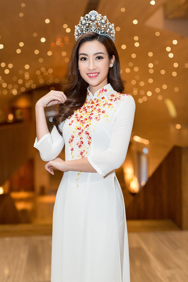 do-my-linh-dep-noi-bat-ben-hoa-hau-hoan-vu-lao-va-hoa-hau-toan-cau-campuchia-3