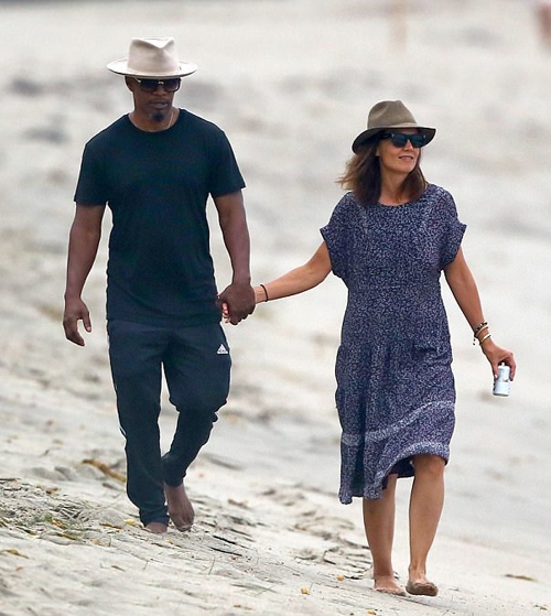 katie-holmes-phai-giau-chuyen-hen-ho-vi-thoa-thuan-tro-cap-sau-ly-hon-voi-tom-cruise