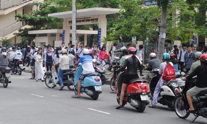 5 điều các mẹ phải “tự kiểm điểm” ngay hôm nay nếu không muốn làm phật lòng cô giáo của con! - Ảnh 2.