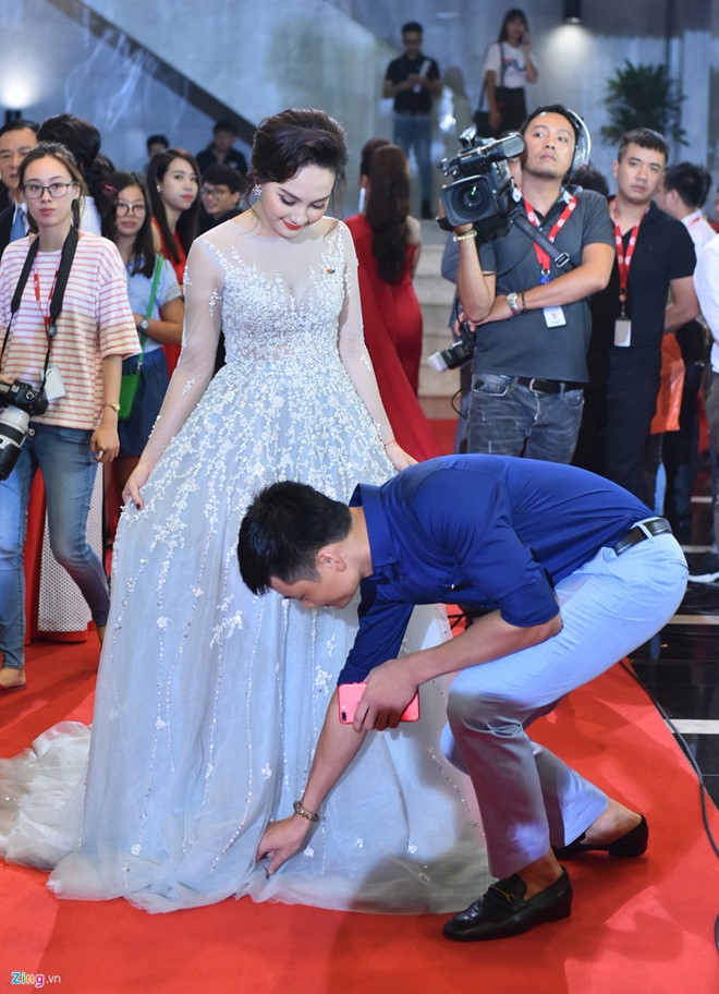Bao Thanh: 'Me chong Lan Huong xung dang voi giai VTV Awards hon toi' hinh anh 3