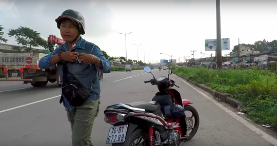 Người đòi đánh thanh niên quay clip CSGT: Tôi bị oan! (?) - Ảnh 1.