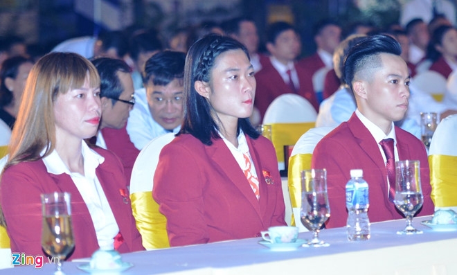 TP.HCM thuong hon 3 ty dong cho VDV sau SEA Games hinh anh 1