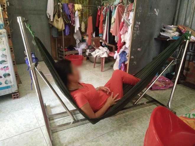 Vụ người mẹ nghi bị hiếp dâm 2 lần viết đơn đi tù: Luật sư vào cuộc, chuyển hồ sơ lên VKS tỉnh - Ảnh 2.