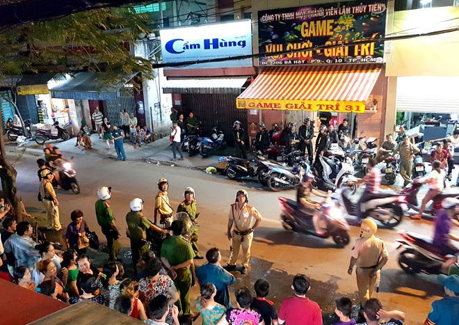 Gan 100 canh sat dot kich soi bac trang bi camera day dac o Sai Gon hinh anh 1