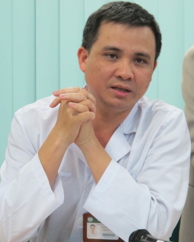 nam-ngay-ba-nguoi-ha-noi-lien-tiep-tu-vong-do-uong-ruou-methanol