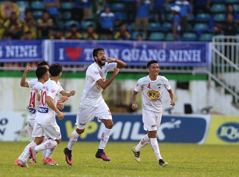 HLV của HAGL: ‘Các tuyển thủ U.22 Việt Nam vẫn còn dư chấn từ SEA Games’ - ảnh 3