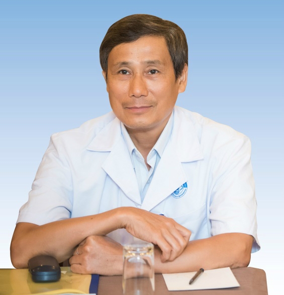 Phó giáo sư, Tiến sĩ, bác sĩ Trần An, nguyên phó giám đốc Bệnh viện Mắt Trung ương.