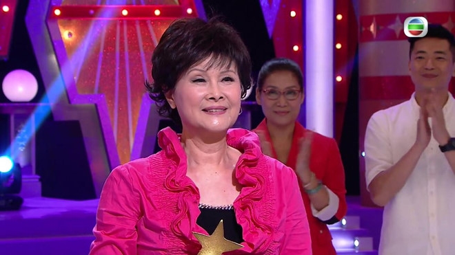 Nu dien vien 'Than dieu dai hiep' qua doi vi 2 can benh ung thu hinh anh 2