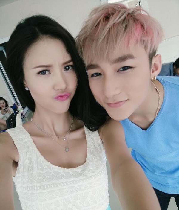 Ngọc Châm và Sơn Tùng M-TP dính tin đồn hẹn hò vì những hình ảnh quá đỗi ngọt ngào này