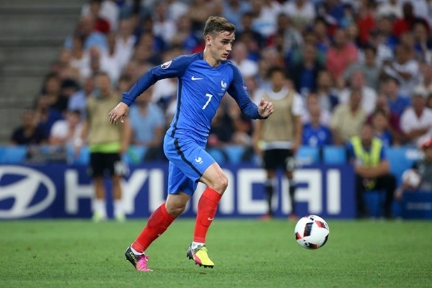 MU quyết chiêu mộ Griezmann vào mùa Hè năm sau