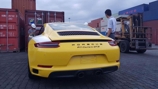 Porsche 911 Carrera GTS 2017 đầu tiên cập bến Việt Nam, giá từ 7,97 tỷ Đồng - Ảnh 4.