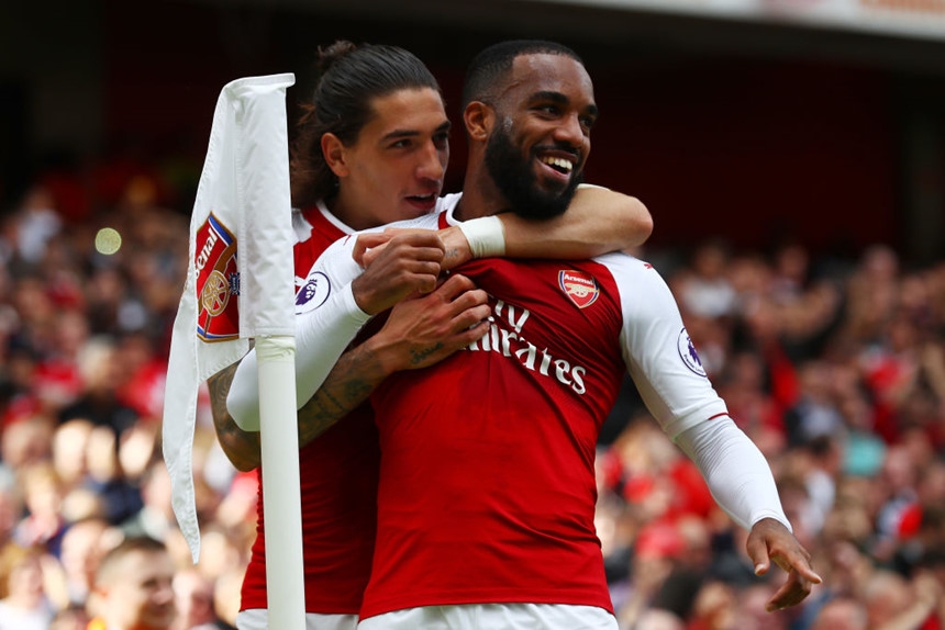 Premier League thong tri top 10 doi hinh dat nhat the gioi hinh anh 2