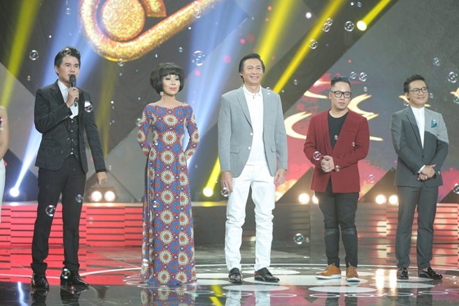 sao viet bang hoang khi nghe tin 