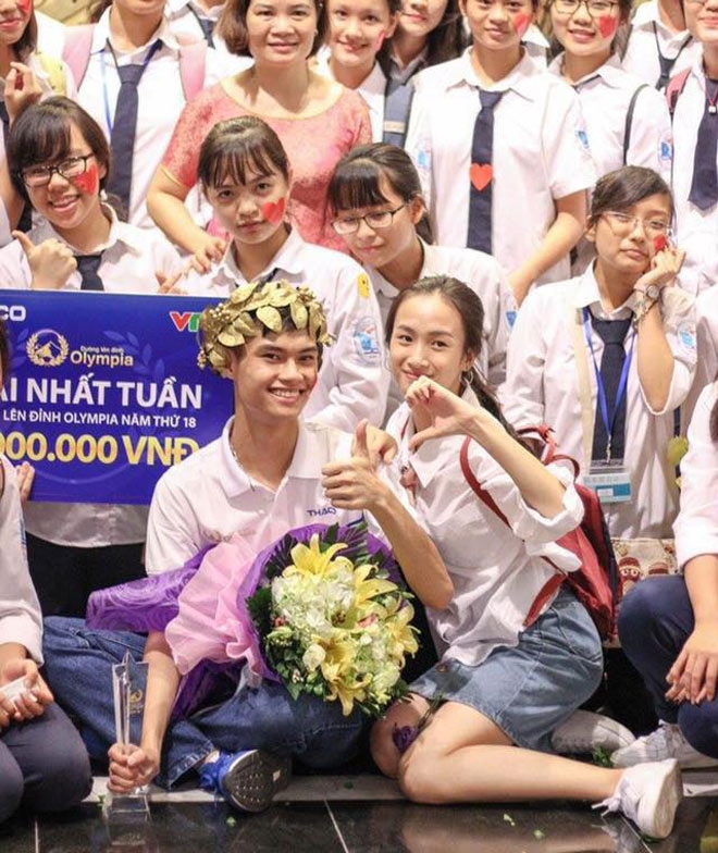 Sự thật nữ sinh xinh đẹp bị quán quân đầu tiên của Olympia 18 “phũ đẹp” - 2