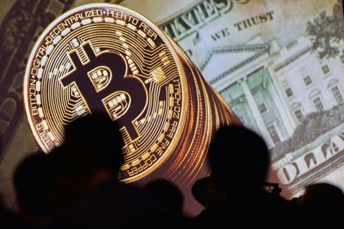 trieu-tien-bi-nghi-tan-cong-san-giao-dich-bitcoin-de-mua-vu-khi-1