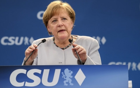 bau cu duc thu tuong angela merkel van duy tri uu the tuyet doi hinh 1