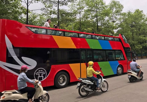 bo-giao-thong-ung-ho-duc-thong-127-vom-cau-duong-sat-tram-tuoi-1