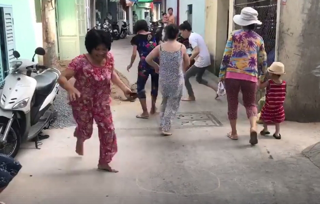 Clip cực dễ thương: 
