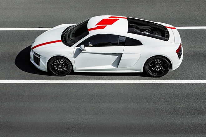 Audi ra mat phien ban dac biet R8 RWS 2018 hinh anh 2