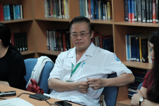 Ngã vào kính trường học trong ngày hành kinh, bé gái 11 tuổi bị huỷ hoại khuôn mặt nặng nề - Ảnh 7.