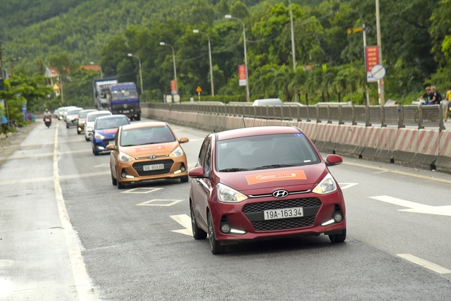 Đánh giá nhanh Hyundai Grand i10 lắp ráp nội: Xe nhỏ, tính năng khá - Ảnh 7.