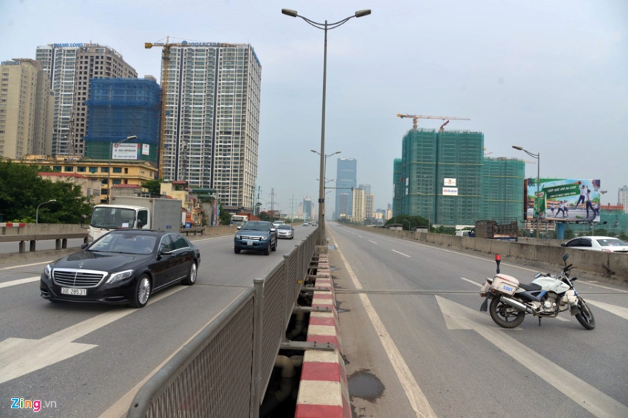 Hien truong tai nan xe bon lam te liet duong tren cao vanh dai 3 hinh anh 5