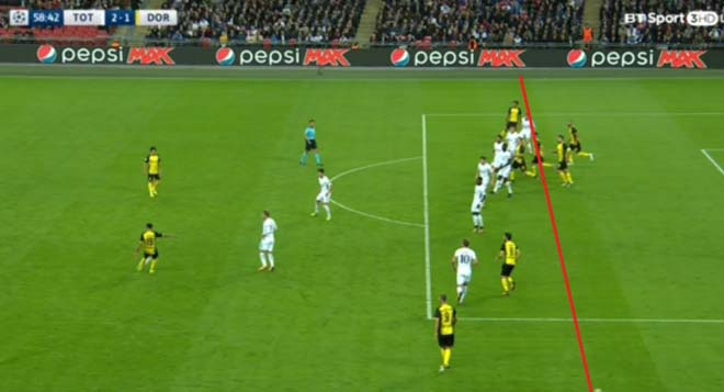 Tottenham vui buồn vì “phốt” trọng tài, Kane ghi bàn trội hơn Ronaldo & Messi - 2