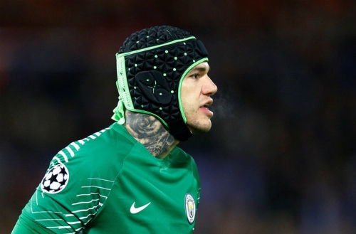 trung-ve-toa-sang-man-city-de-bep-feyenoord-2
