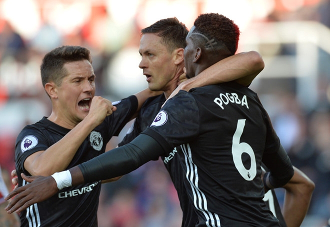 Ander Herrera va bi kich cua mot nguoi hung hinh anh 1