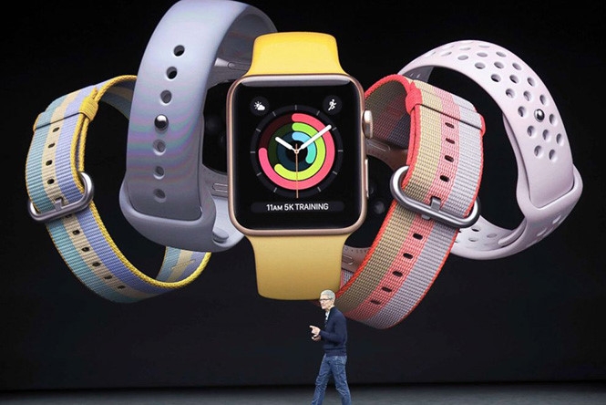 Apple chỉ còn bán Watch Series 3 và Watch Series 1 với giá thấp nhất là 250 USD /// Ảnh: AFP