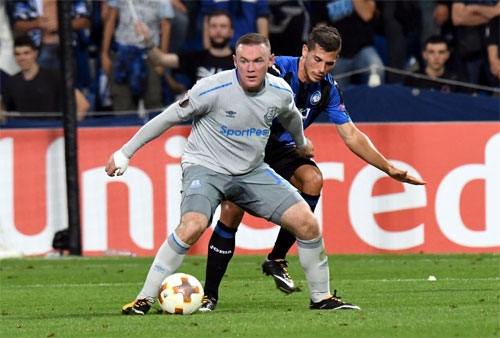 rooney-va-everton-thua-dam-trong-ngay-ra-quan-tai-europa-league