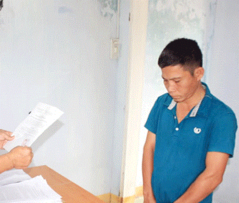 thue hang loat o to di cam co ca do bong da, cuu giam doc linh an hinh anh 1