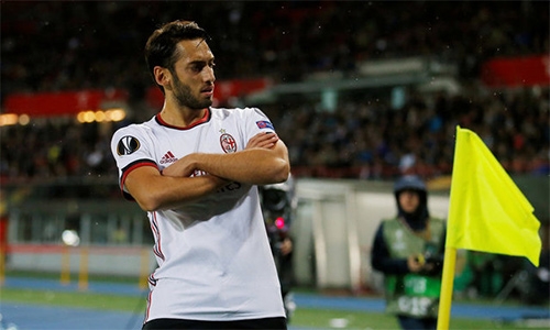 truyen-nhan-cua-ronaldo-lap-hat-trick-milan-dai-thang-1