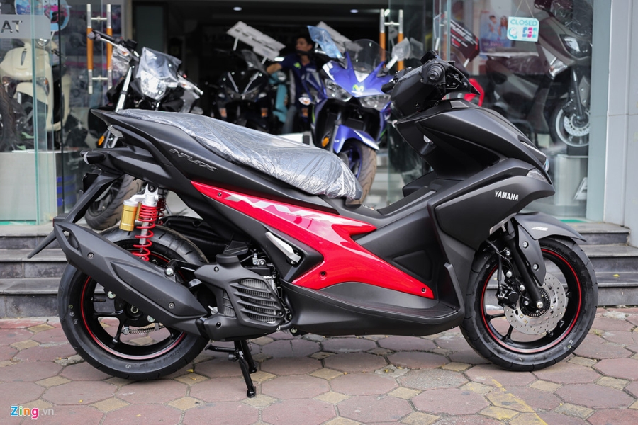 Yamaha NVX 155 ban dac biet thay giam xoc, phoi mau moi hinh anh 3