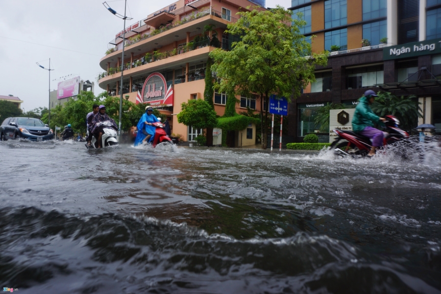 Nhieu tuyen pho o Thanh Hoa thanh song sau mua lon hinh anh 2