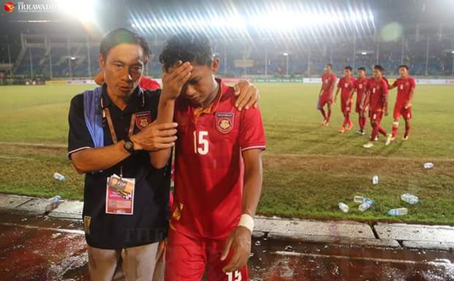 Thua đau Malaysia ở bán kết, Myanmar đổ lỗi lên đầu người Việt Nam