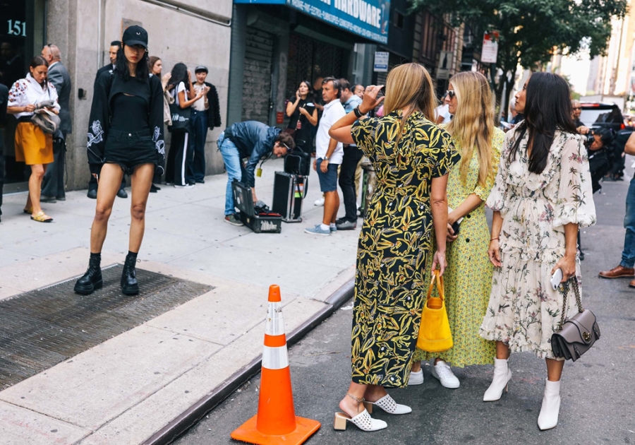 5 xu huong street style noi bat nhat tai tuan le thoi trang New York hinh anh 4