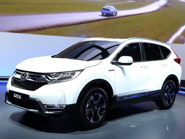 Honda ra mắt CR-V Hybrid với công nghệ tiên tiến - 1