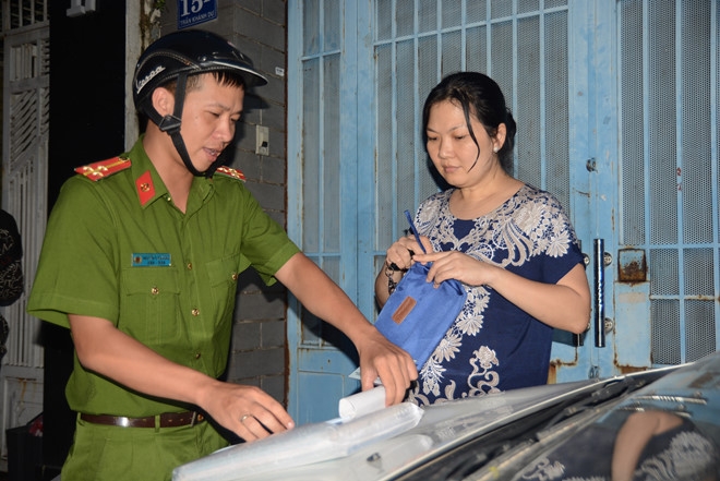 Ong Doan Ngoc Hai go niem phong, cho dung cau oto vi pham hinh anh 1