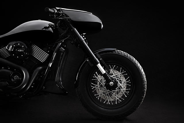 Xế độ Harley Davidson của người Việt nổi tiếng trên báo nước ngoài - Ảnh 3.