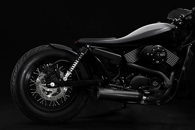 Xế độ Harley Davidson của người Việt nổi tiếng trên báo nước ngoài - Ảnh 4.