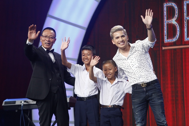 2 cậu bé khiến Lại Văn Sâm tặng lương hưu ở Little big shots sống thiếu thốn thế này - Ảnh 4.