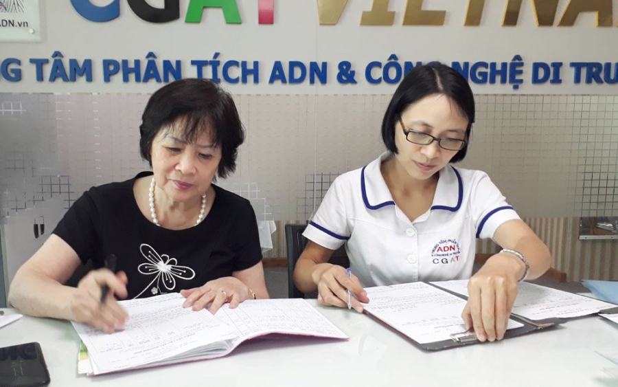 Xét nghiệm ADN, Ngoại tình, Ly hôn