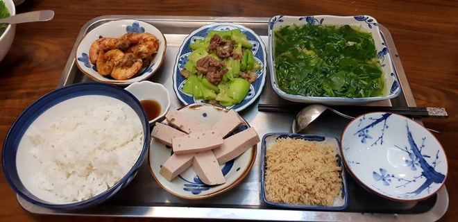 Bà mẹ chồng quốc dân ngày nấu đủ 3 bữa, mỗi bữa một thực đơn ngon lành đẹp mắt cho con dâu ở cữ - Ảnh 6.