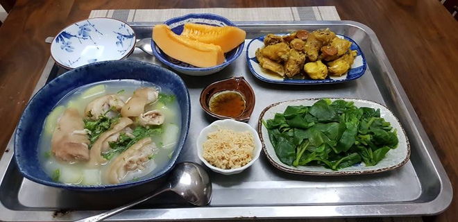 Bà mẹ chồng quốc dân ngày nấu đủ 3 bữa, mỗi bữa một thực đơn ngon lành đẹp mắt cho con dâu ở cữ - Ảnh 13.