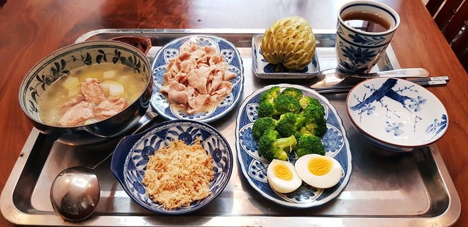 Bà mẹ chồng quốc dân ngày nấu đủ 3 bữa, mỗi bữa một thực đơn ngon lành đẹp mắt cho con dâu ở cữ - Ảnh 23.