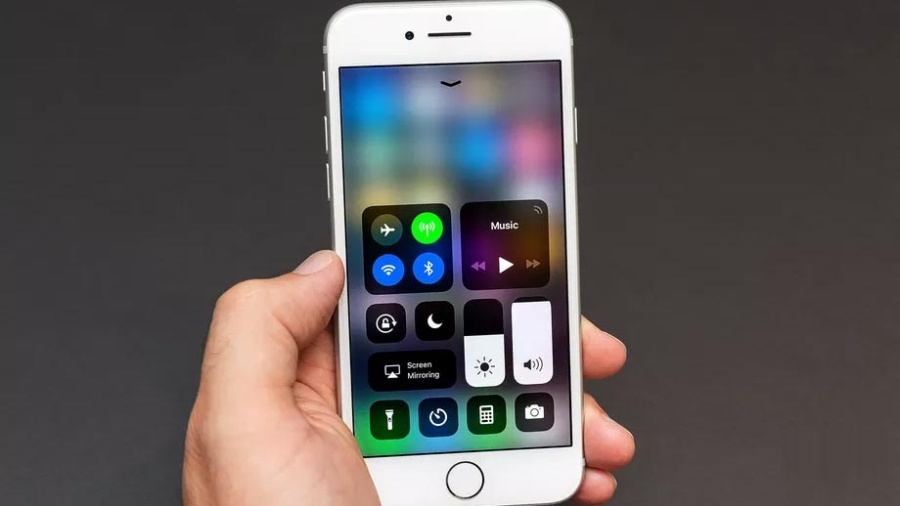 iOS 11, Apple