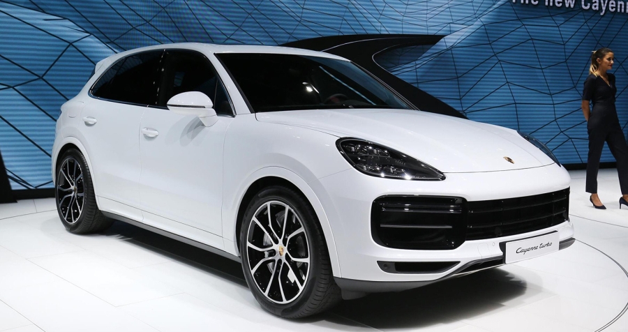 2018-porsche-cayenne-turbo-frankfrut-show.jpg